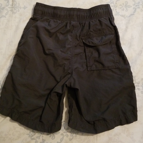 GAP BOY'S SHORTS - Picture 2 of 4